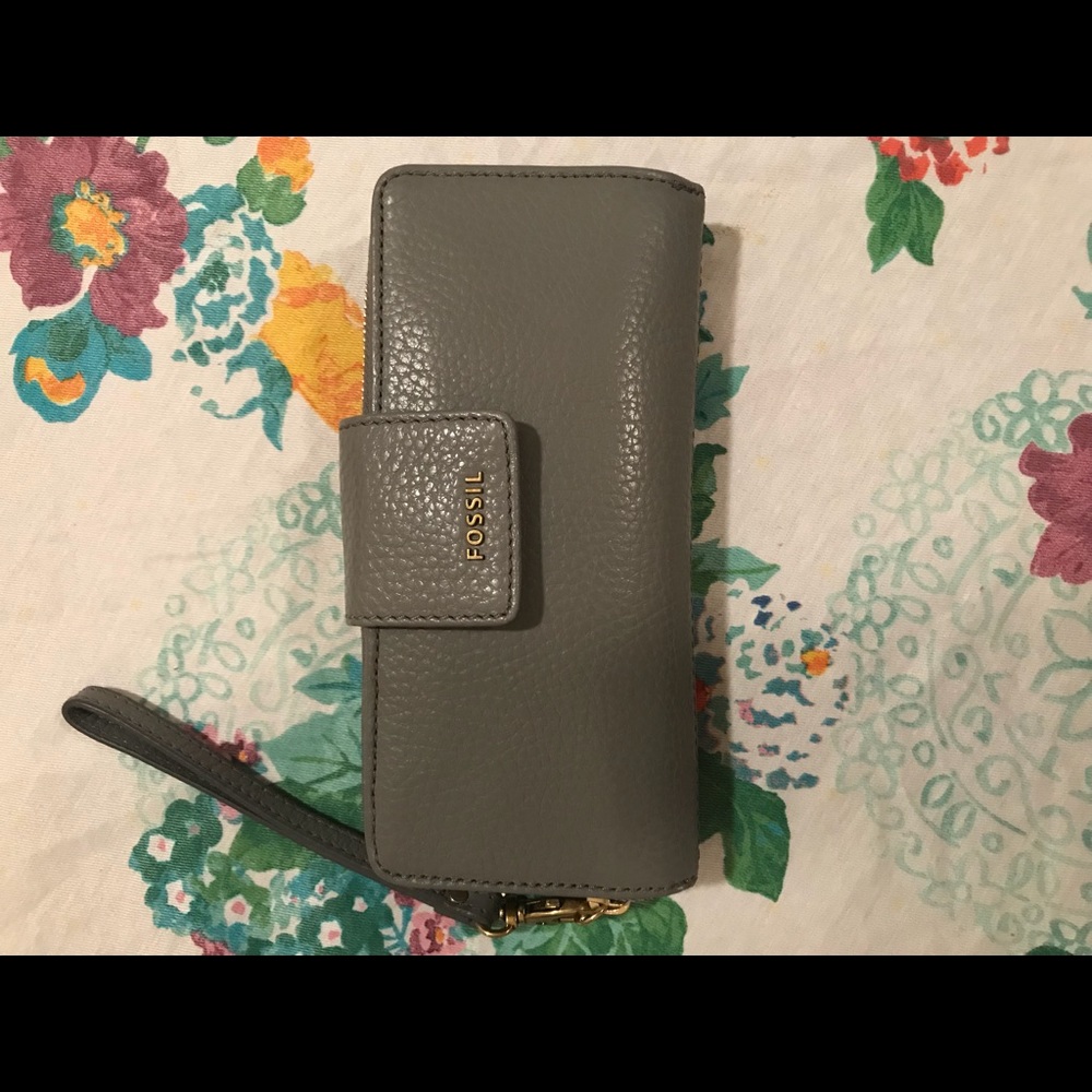 Brand New Fossil Wallet!